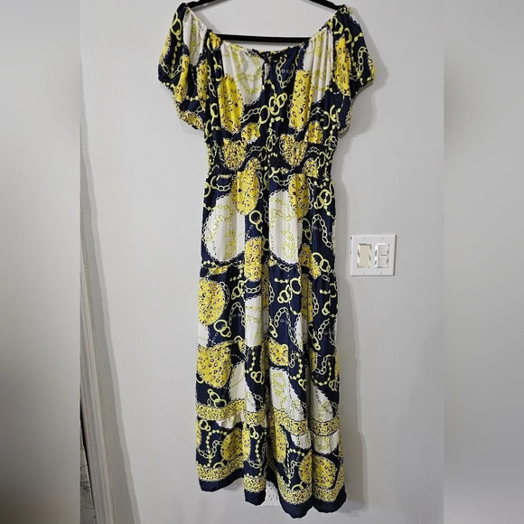 Ana & Rose off the shoulder maxi dress - Picture 1 of 7